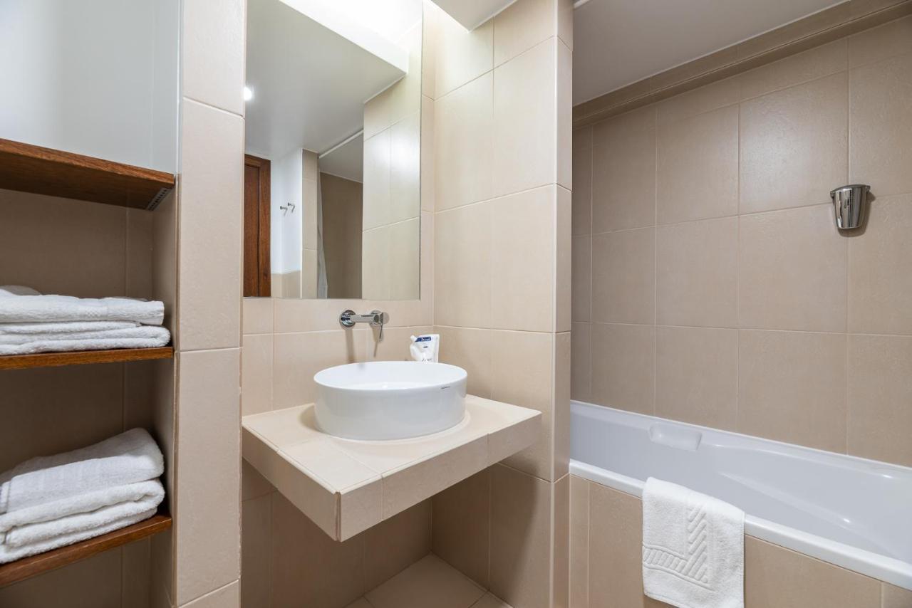 Herdade Dos Salgados Vila Das Lagoas アルブフェイラ エクステリア 写真